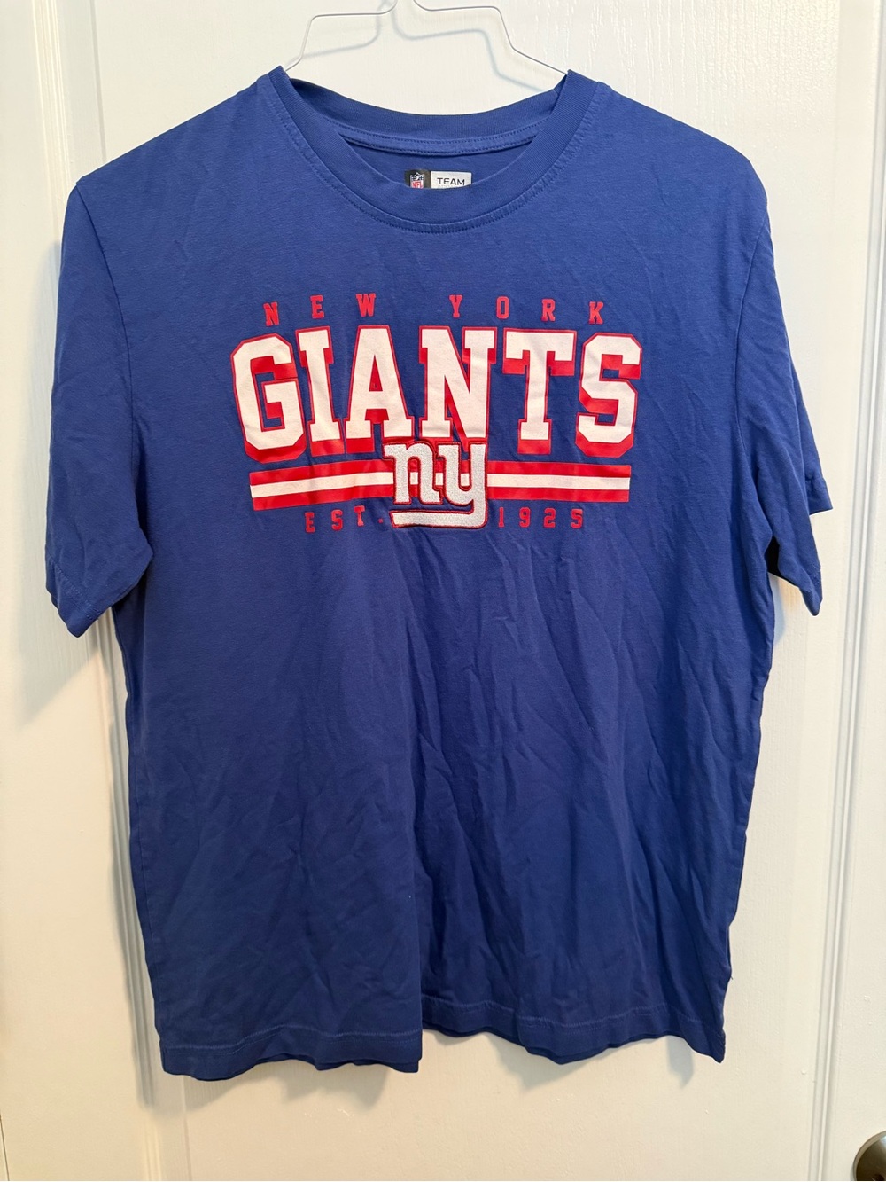 NFL Team Apparel New York Giants Royal Blue Crewneck Shirt in Size Large